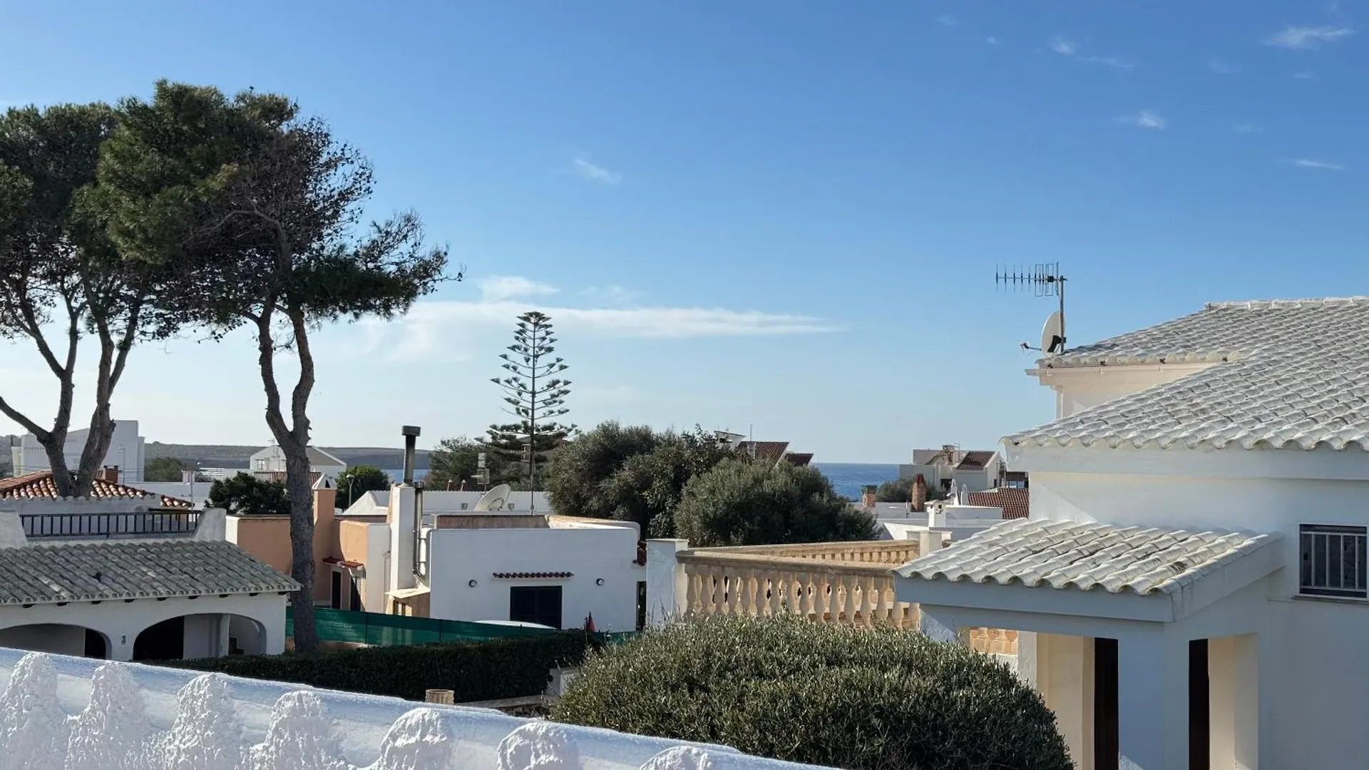 Villa Noni Monsines Cala Blanca  Daire