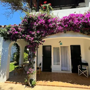  Apartamento With Garden And Swimming And